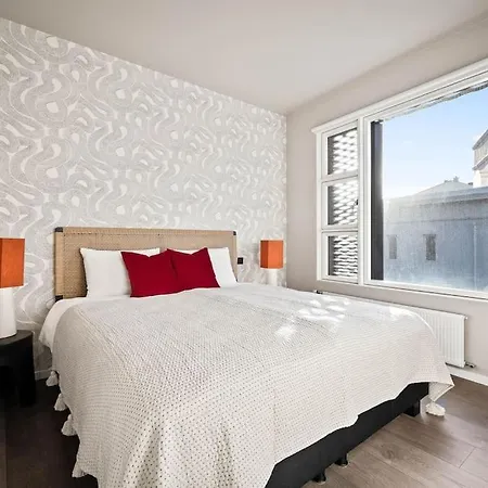 Apartment Private Lux 2br & 2ba Center With Free Parking