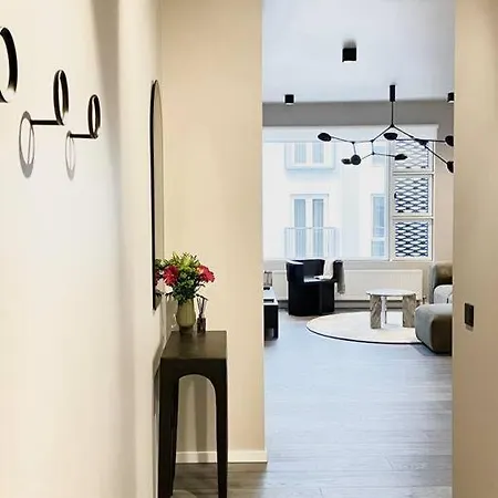 Private Lux 2br & 2ba Center With Free Parking Reykjavik